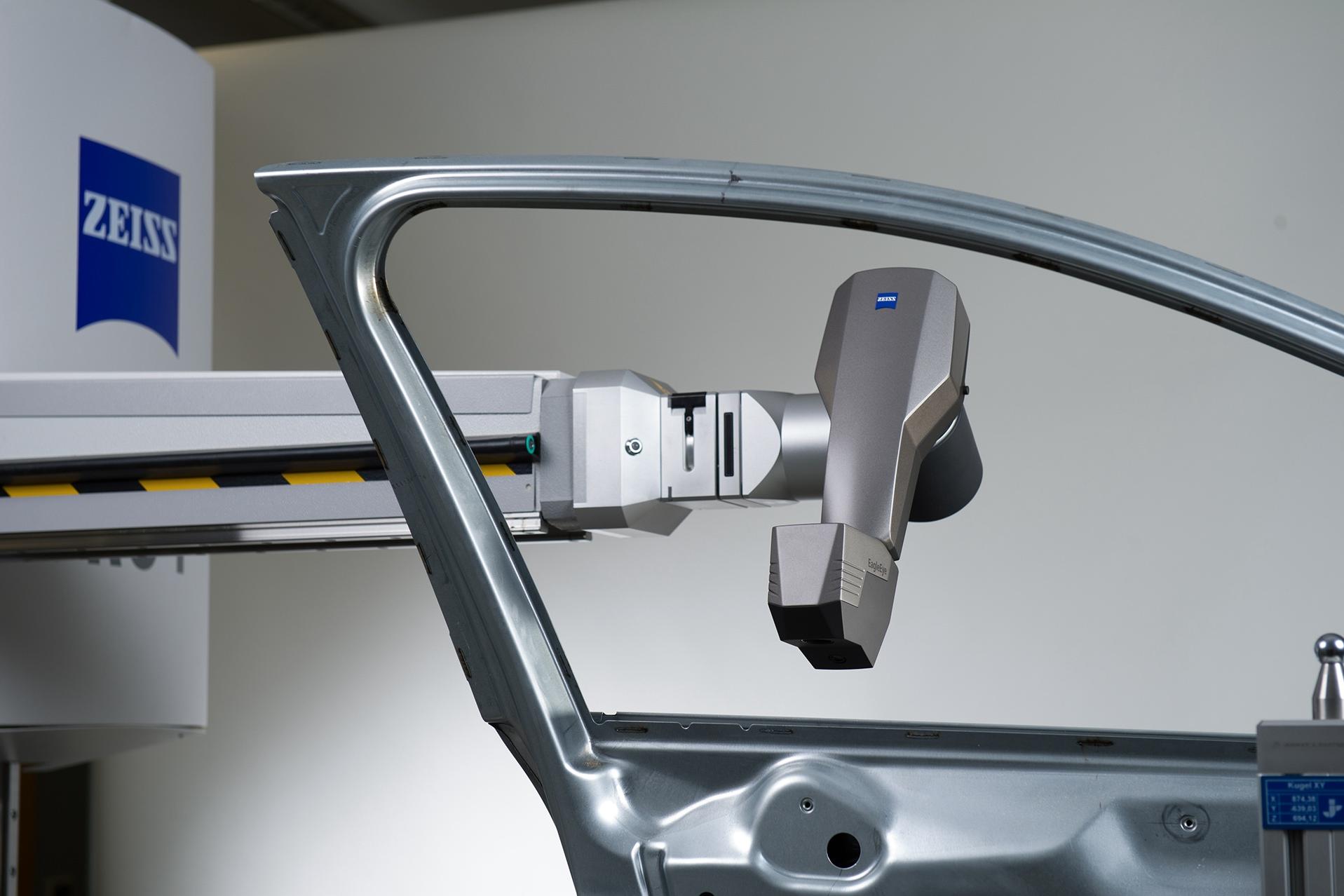 O ZEISS EagleEye Navigator durante medição