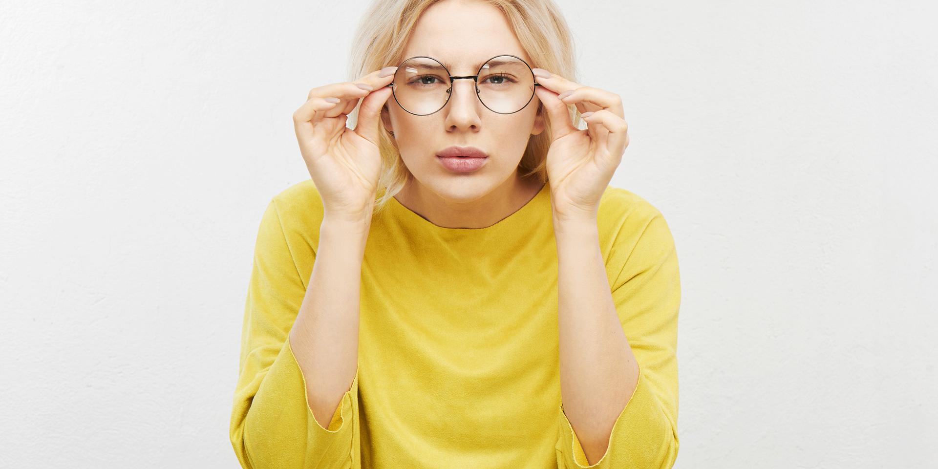 Os tratamentos das lentes de óculos deveriam, preferencialmente, conseguir fazer tudo