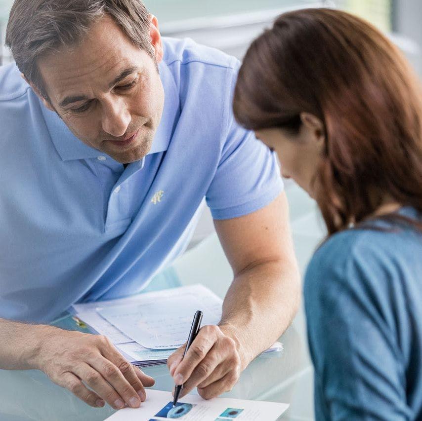 Consulte seu médico para encontrar o melhor procedimento para seu erro de refração